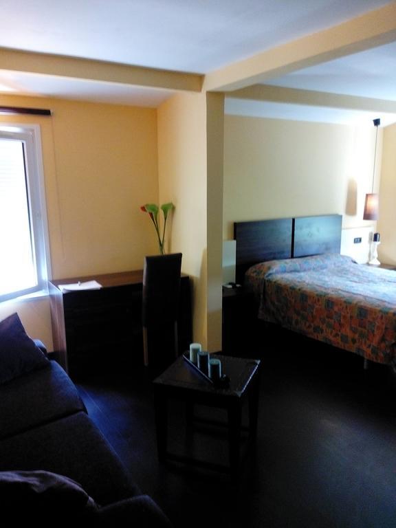 Hostal - Restaurante Asador Esperanza Huesca Pokój zdjęcie