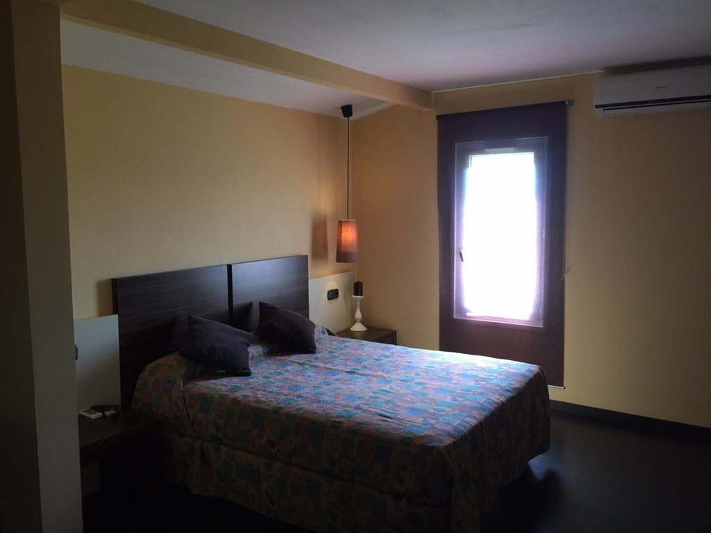 Hostal - Restaurante Asador Esperanza Huesca Zewnętrze zdjęcie